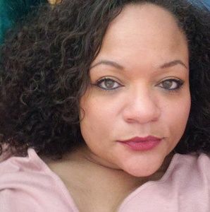 Meet your Posher, Margarette